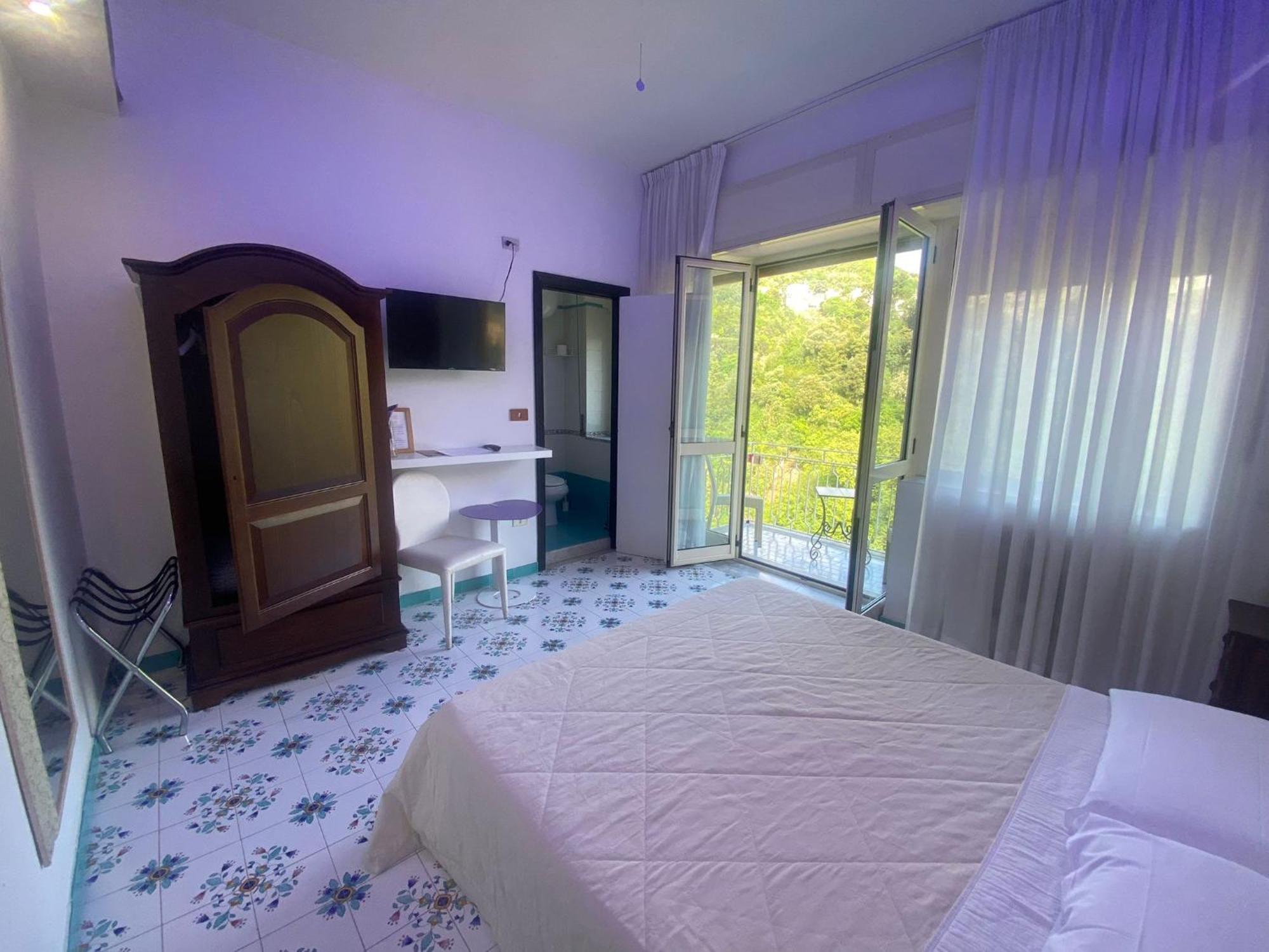 Hotel Vietri Coast Exterior photo